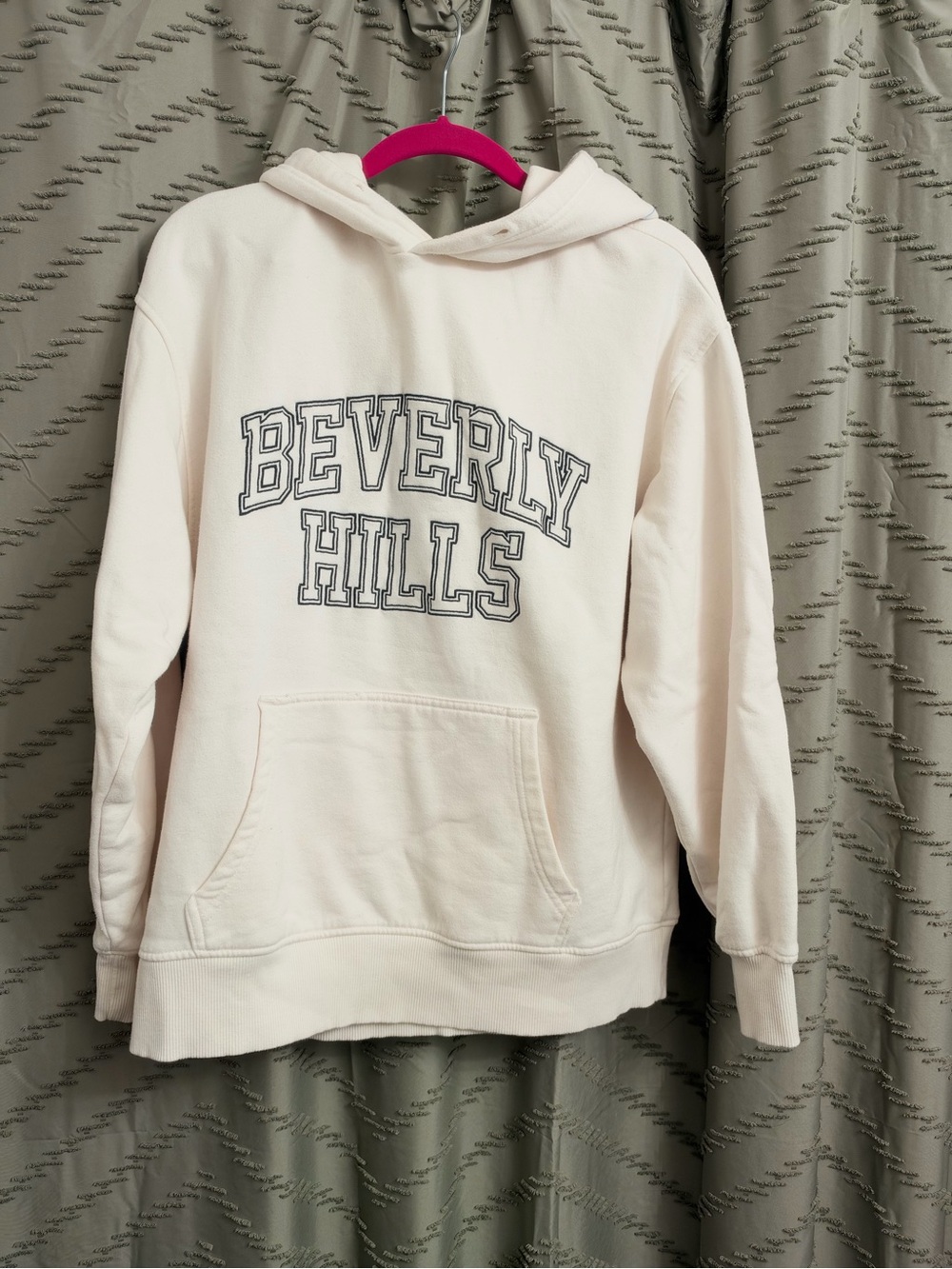 Garage hoodie sweatshirt pullover size S 
Off white neutral color “Beverly hills